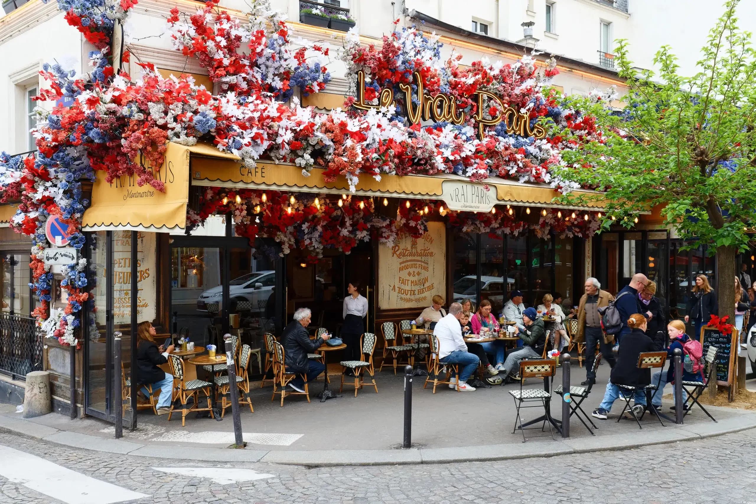 French Food Tour local guide Montmartre Paris